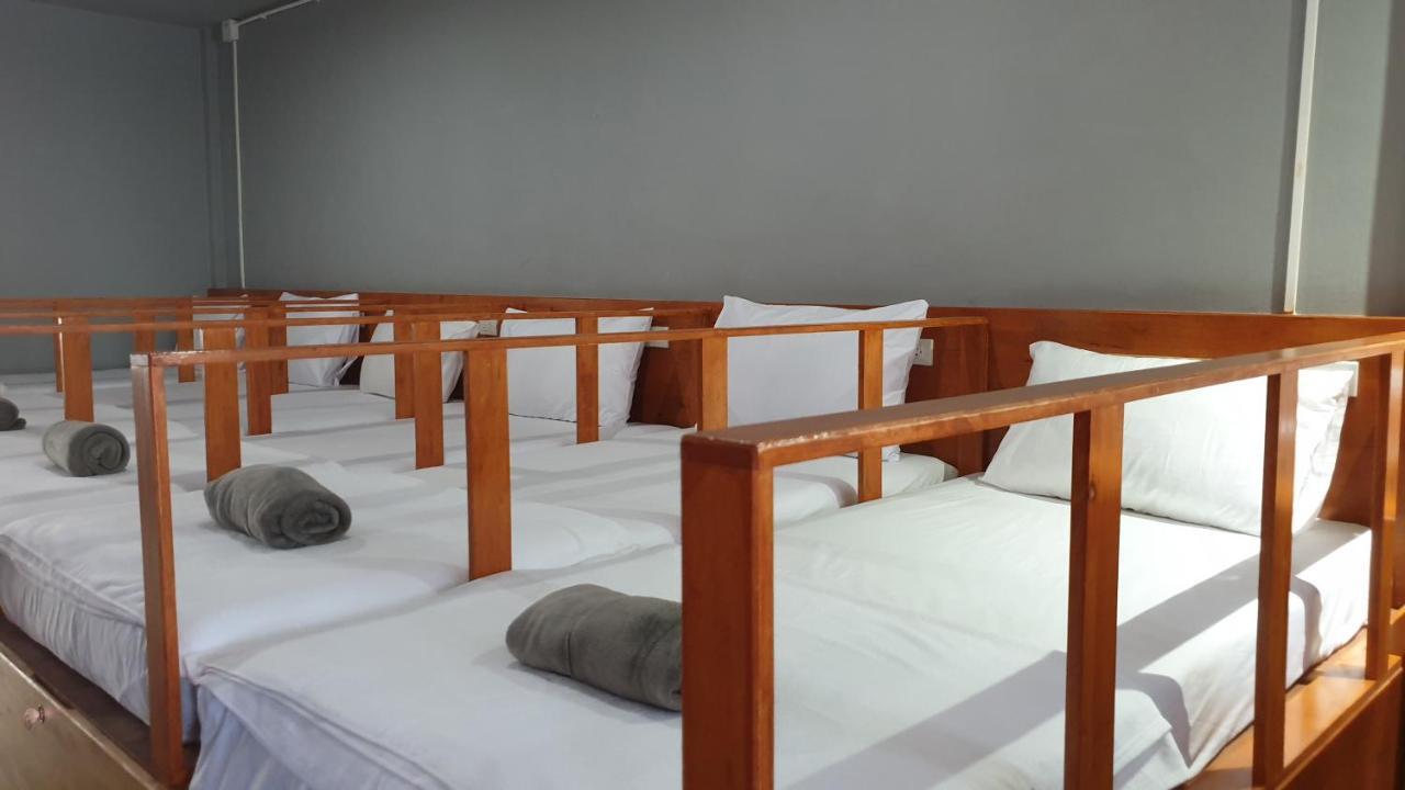Aladdin Guest House Phi Phi Adaları Dış mekan fotoğraf